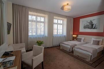 Фото номера Стандартный двухместный номер с 2 отдельными кроватями Отель Hotel Zamek Gniew г. Гнев 6
