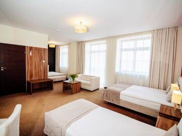 Фото номера Трехместный номер Отель Hotel Zamek Gniew г. Гнев 6